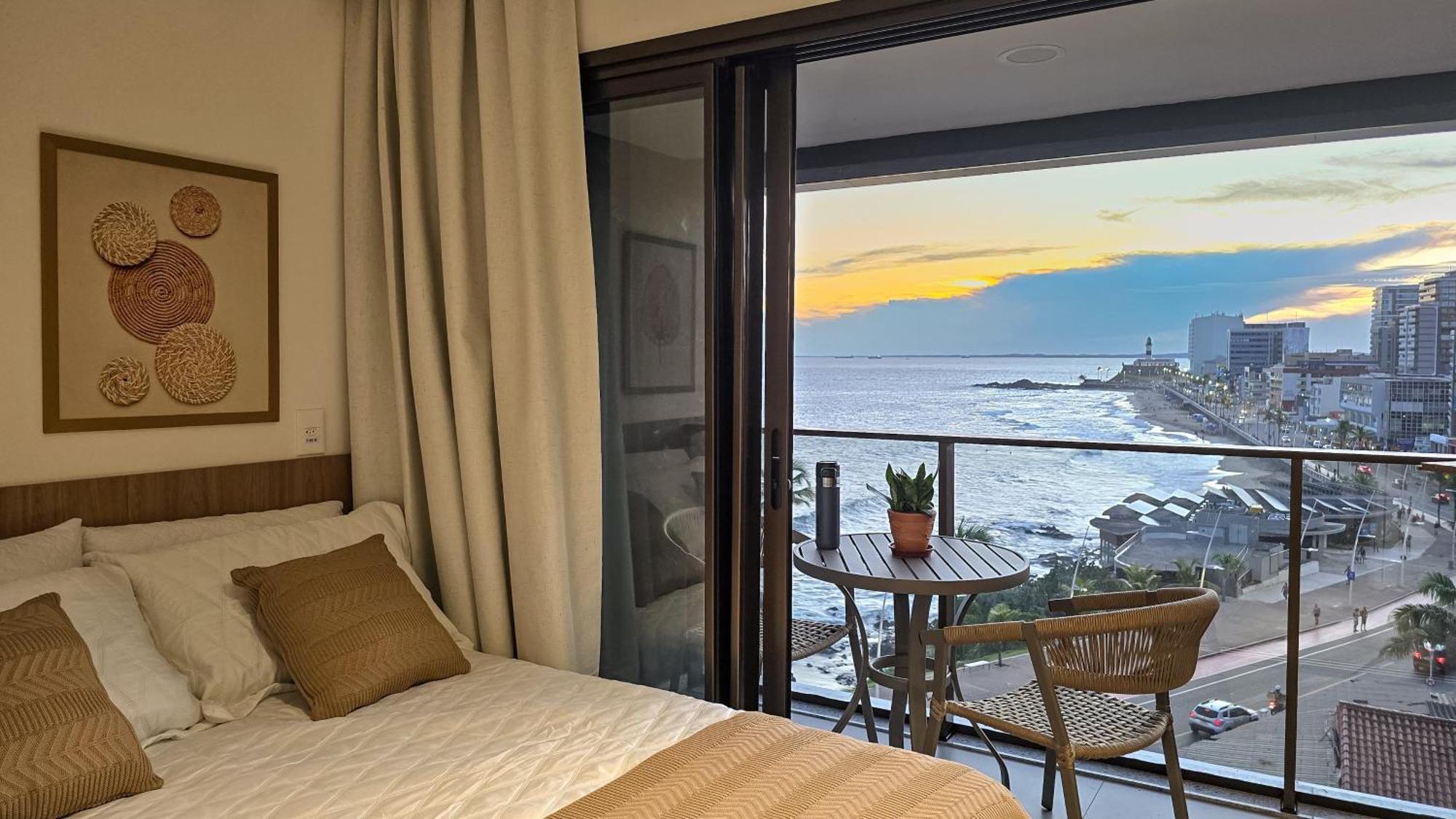 Com Varanda Na Vista Da Barra - Spot Barra Apartment *